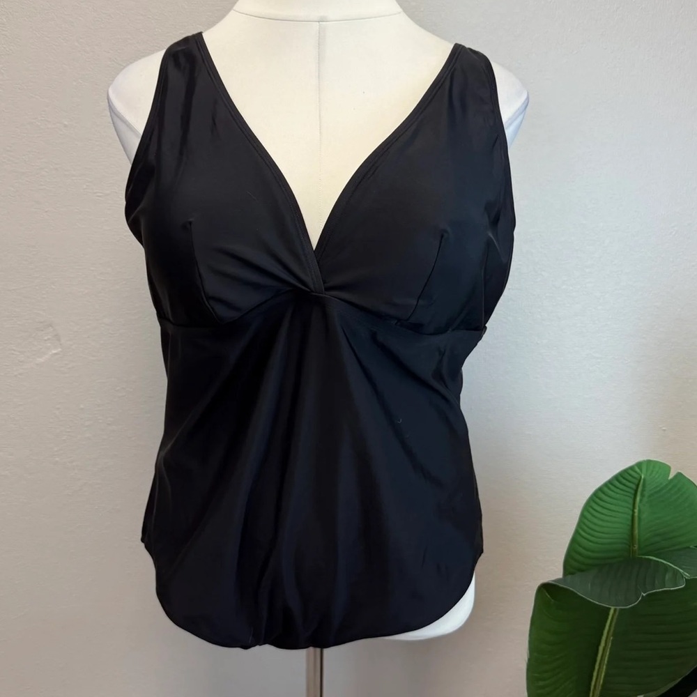 Torrid Black Wireless One Piece Swimsuit - Size 22/24 (3)